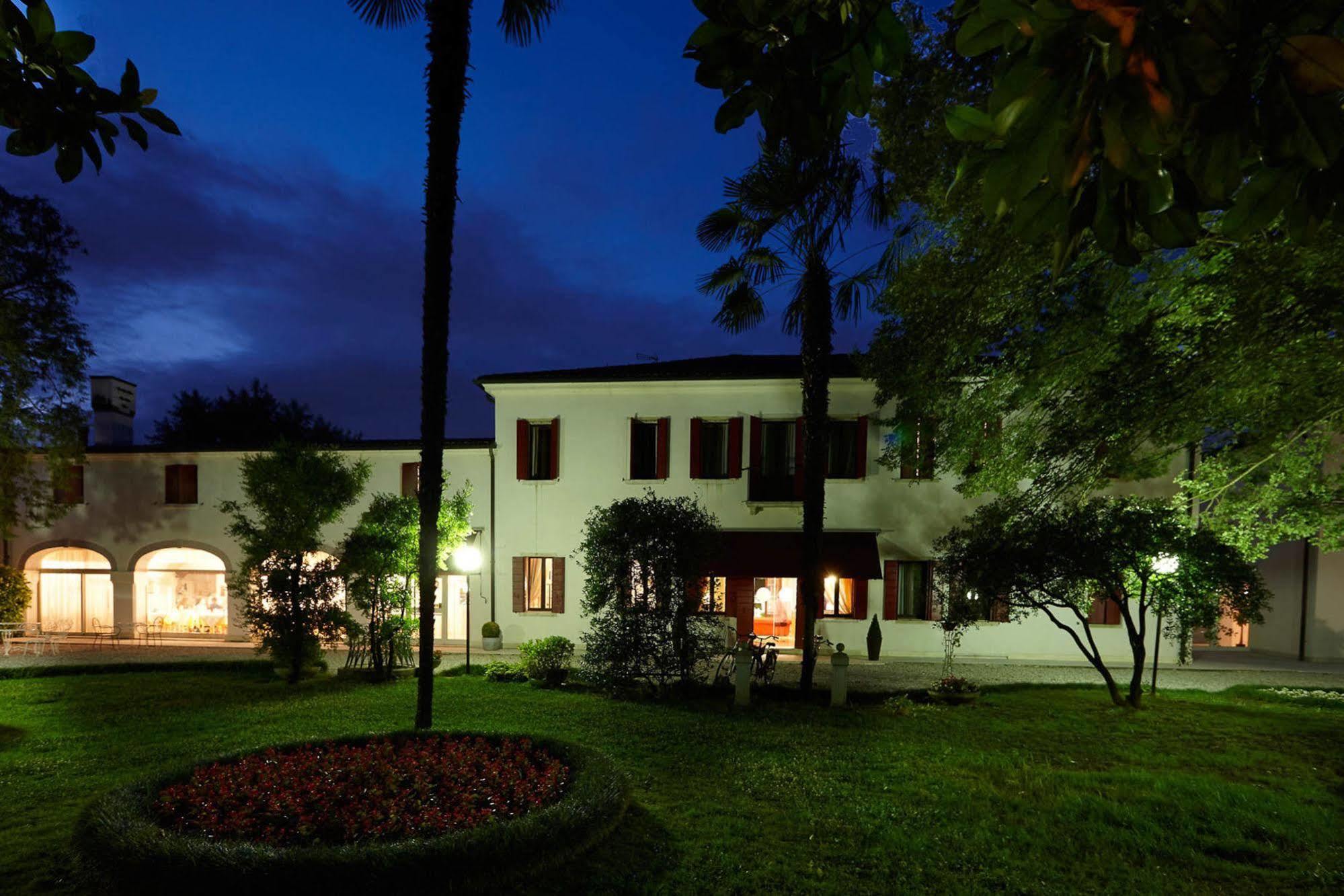 Hotel Villa Patriarca Mirano Exterior photo